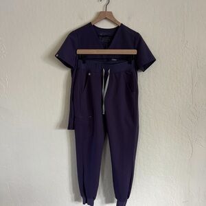 Figs Women's Scrub Set in Purple Shadow